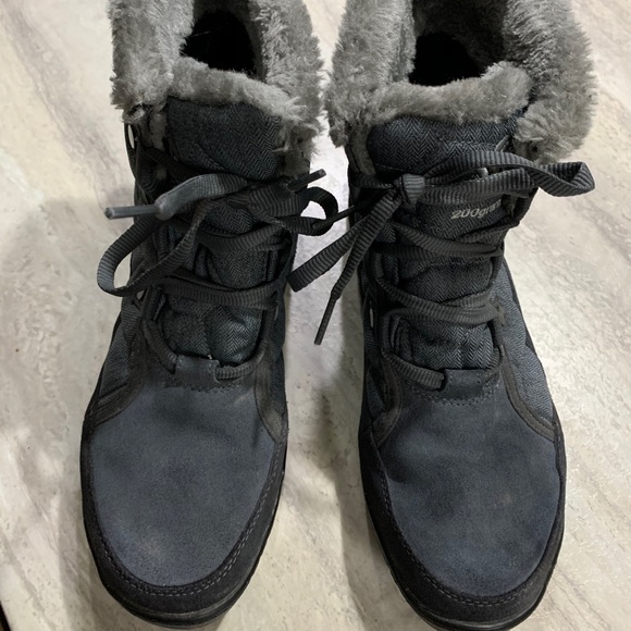 Columbia Omni Grip Boots In Leather - Picture 2 of 6